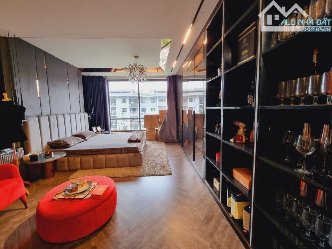 Mặt phố Dương Khuê, thông sàn, 7T thang máy, vỉa hè, kinh doanh,60m2* mt 5m, chỉ 20tỷ - 1