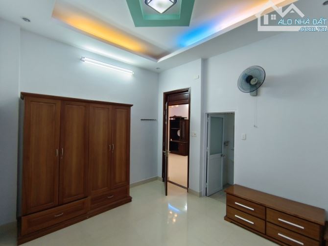 BÁN BIỆT THỰ MINI, 8M x 13M, GẦN CÔNG VIÊN GIA ĐỊNH, NHĨNH 8 TỶ. - 4