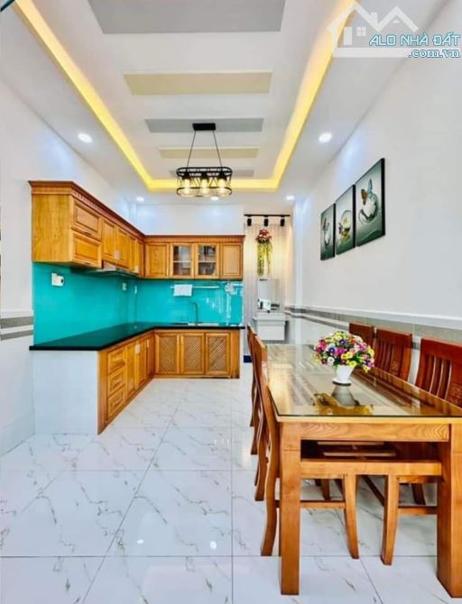 Bán nhà Q.Tân Bình hẻm 342 / Trịnh Đình Trọng, P.19 giá 4,3 tỷ/64,1m2 1 Hẻm 3,5m - 6