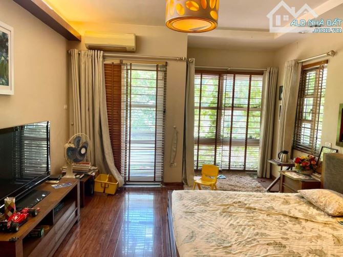 Bán biệt thự 152m2x5T giữa thủ đô quận Thanh Xuân, giá rẻ 27,5 tỷ