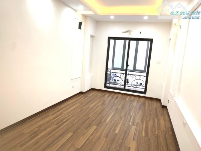 Hot! Hot! Bán nhà Mậu Lương Hà Đông Phân Lô Gần Ô Tô Kinh Doanh 45m2x5Tx2.75 tỷ - 3