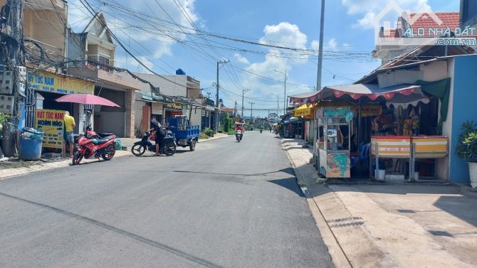Bán đất giá rẻ 5x42m giá 1 tỷ 300 triệu , ấp 5, Xã Đức Hòa Đông, Đức Hòa, Long An. - 3