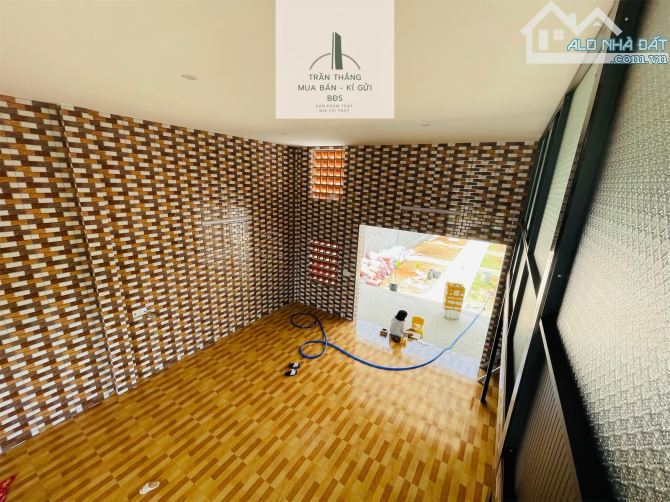 Bán đất tặng căn nhà mới ngay TT ngã 6 Đá Bạc gần KCN - Mặt Tiền TL 765 - 8