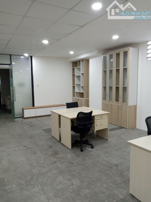 Văn  Phòng Quận 1.Trần Quang Khải Cho Thuê, 70m2-200m2, View Kính Suốt - 2