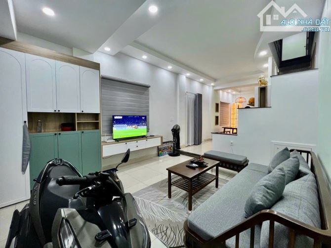 Bán nhà HXH Tân Sơn Nhì Q.Tân Phú 4x12m nhà 1 lầu giá 5.3 tỷ