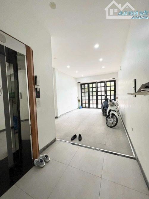 BÁN NHÀ TĐC NGỌC THỤY 70M x 5T, THANG MÁY, VỈA HÈ, Ô TÔ TRÁNH, VIEW ĐẸP. GIÁ 12.5 TỶ - 1