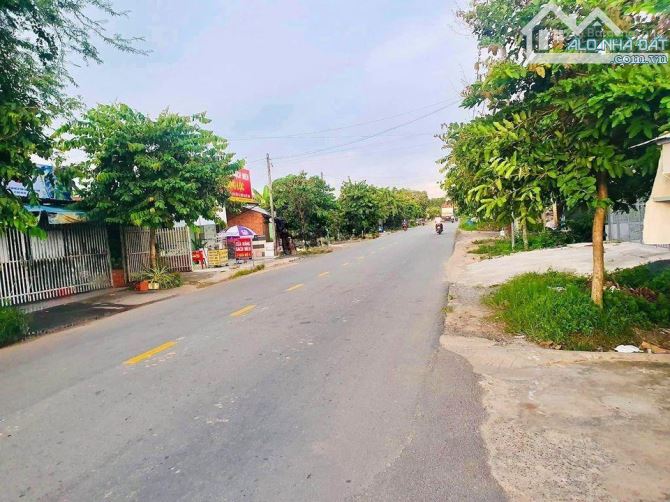 Cần bán lô đất của mình tại chợ đầu mối Hóc Môn giá 600 triệu - 2