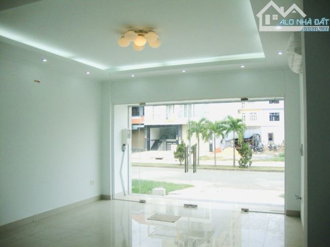 Bán Nhà Mặt Tiền Nguyễn Quý Đức, An Phú, Quận 2 DT: 100m2 (5x20m) Trệt 2 Lầu,Sân Thượng - 3