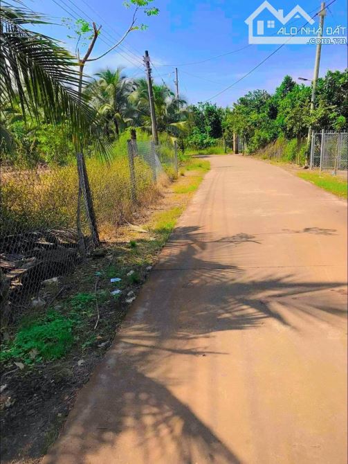 BÁN LÔ BIỆT THƯ VƯỜN NGAY KHU CÔNG NGHIỆP ĐỊNH QUÁN 1210M2(21MX58M) CÓ 200M2 THỔ CƯ 1TY250 - 2