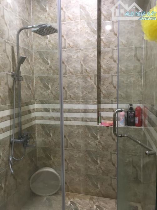 Bán nhà ngõ 302 Đường Láng, 42m2 x 4 tầng, 8 tỷ, ngay ngã tư sở - 5