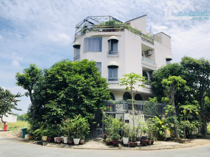 Bán căn biệt thự 10x20m KDC Phú Xuân Vạn Phát Hưng, Nhà Bè - Giá 15 tỷ