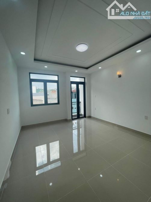 VIP P.01- Xe Hơi Ngay PHAN ĐÌNH PHÙNG- ĐOÀN THỊ ĐIỂM- 63m2(3.8/4.8x16)- 5Lầu- 6PN - 4