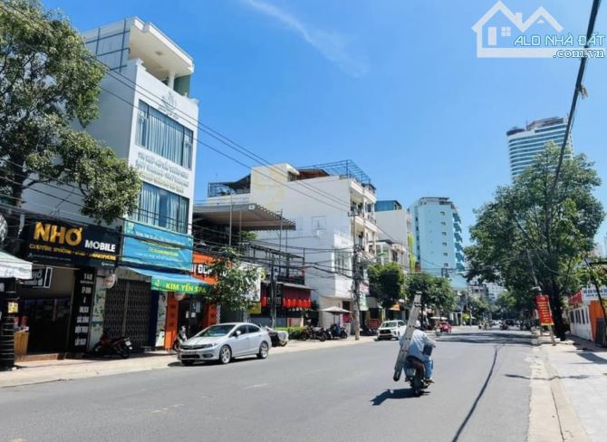 Nhà mặt tiền Nguyễn Thị Minh Khai Tp Nha Trang Khánh Hoà