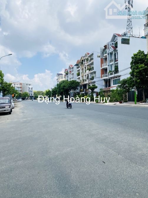 Lô đất Trường Chinh thổ cư 1099m2.giá 39 tỷ