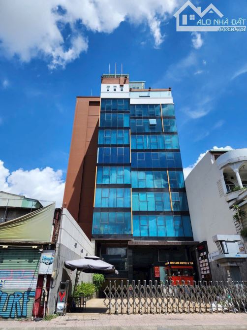 Cực Hiếm - Bán Building MT Phan Đình Phùng, PN - DT:15x30m, 10 Tầng, Đang HĐT: 12 Tỷ/Năm