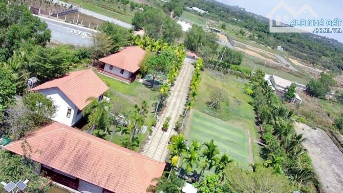 Cần bán đất + nhà vườn nghĩ dưỡng xã Trung An Củ Chi 7764m2 300m2 thổ - 2