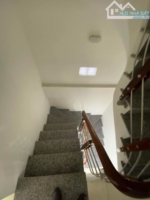 Bán nhà đẹp Nguyễn Hy Quang, vỉa hè, ô tô tránh, thang máy, 80m2, 31 tỷ - 4
