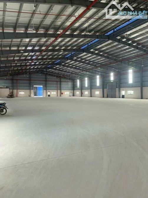 Cần cho thuê 1100m2 kho chứa hàng có nghiệm thu PCCC