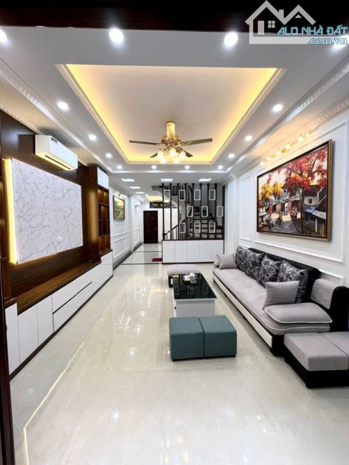 Bán nhà xây mới Vân Canh, phố Trịnh Văn Bô, 41,5M x 4 Tầng, 5 phòng, ô tô đỗ gần