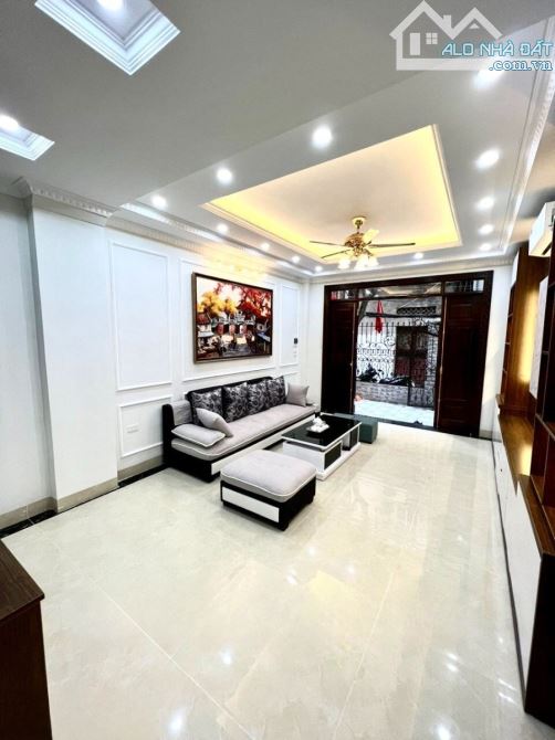 Bán nhà xây mới Vân Canh, phố Trịnh Văn Bô, 41,5M x 4 Tầng, 5 phòng, ô tô đỗ gần - 1