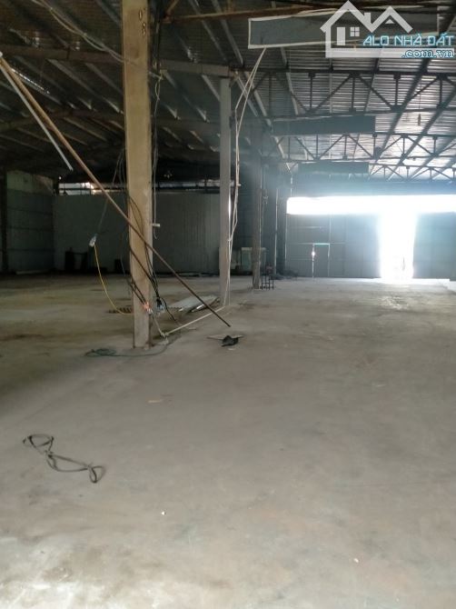 Cho thuê kho xưởng các diện tích từ 700m2 - 1500m2 tại khu công nghiệp Ngọc Hồi , ThanhTrì - 2