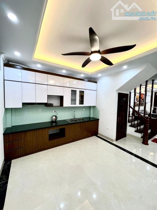 Bán nhà xây mới Vân Canh, phố Trịnh Văn Bô, 41,5M x 4 Tầng, 5 phòng, ô tô đỗ gần - 2