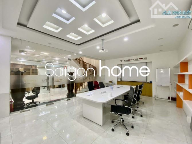 Cho thuê Biêt thự 2 mặt tiền Đường Dương văn An Ngay Công Viên Hầm 5 tầng 600m2 - 4