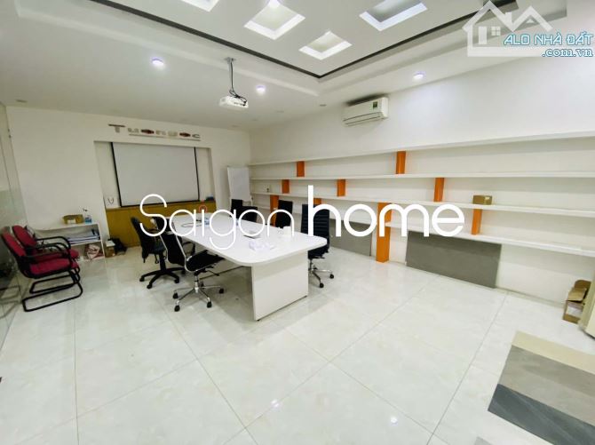 Cho thuê Biêt thự 2 mặt tiền Đường Dương văn An Ngay Công Viên Hầm 5 tầng 600m2 - 6
