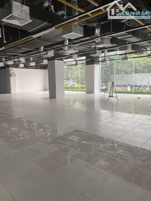 cho thuê 100m2, 200m2,500m2...làm MBKD chân đế Mipec Tây Sơn quận Đống Đa, HN - 2