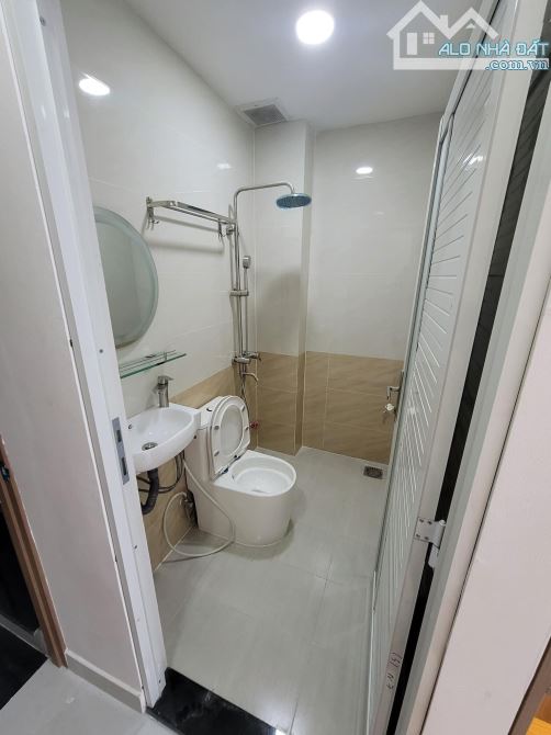 Q7, 5 Tầng chỉ nhỉnh 2 tỷ , SHR. Gần BigC Nguyễn thị Thập. - 3