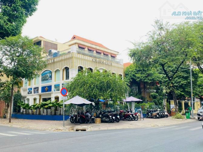 VIP-BIỆT THỰ GÓC 2 MẶT TIỀN VÕ VĂN TẦN - 15MX20M- 3 TẦNG- P. VÕ THỊ SÁU, QUẬN 3- GIÁ 200TR