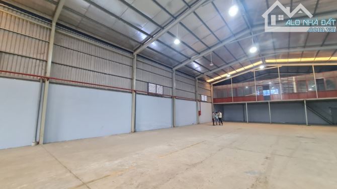 * Cho thuê kho xưởng*1000m2 Nguyễn Thị Tư, Phường Phú Hữu, Quận 9 - 2