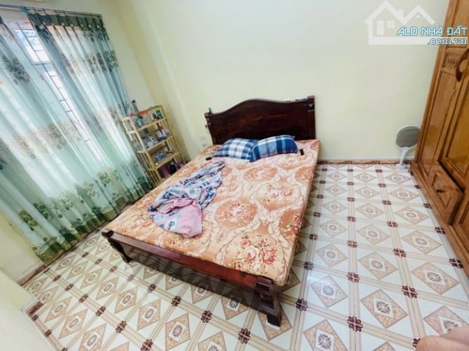 Bán Nhà Lĩnh Nam 3.9 Tỷ, 32m2, 3 Tầng, Gần Ô Tô, Xe Ba Gác Đỗ Cửa, 2 Mặt Thoáng. - 2
