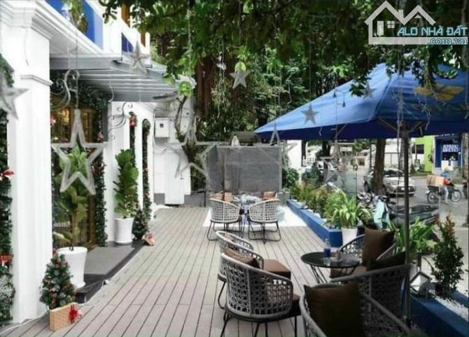 VIP-BIỆT THỰ GÓC 2 MẶT TIỀN VÕ VĂN TẦN - 15MX20M- 3 TẦNG- P. VÕ THỊ SÁU, QUẬN 3- GIÁ 200TR - 2