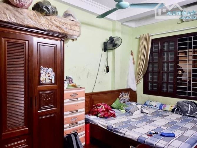 Bán nhà Đống Đa, Nam Đồng, Xã Đàn 40m2 nhà 5 tầng, cách phố 30m, giá chào 6 tỷ 3. - 1