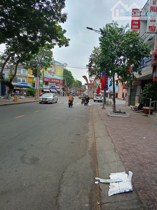 Bán đất tặng nhà mt đường Nguyễn Trung trực, P2, TP Tân An - 2