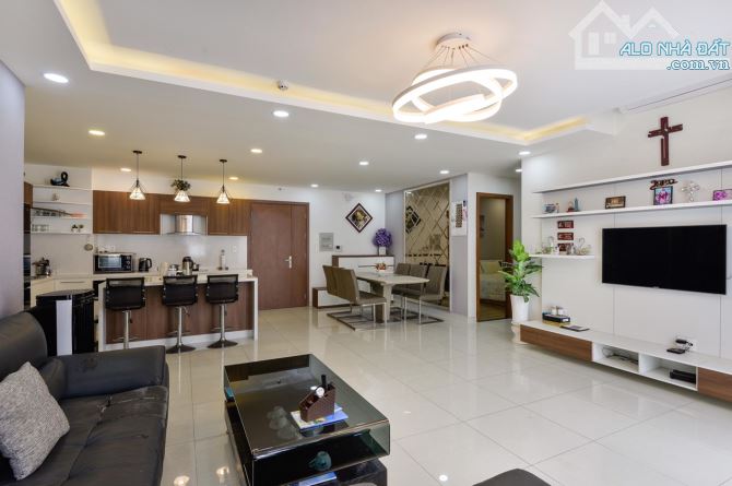 chủ cần bán căn hộ Grand Riverside, 283 Bến Vân Đồn, Phường 2, Quận 4, diện tích 128 - 4