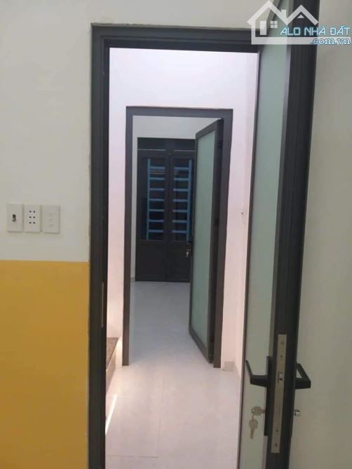 Chủ gửi bán nhà Q.Tân phú, Lũy Bán Bích vô hẻm 149/55/ giá 3,2 tỷ /27,3m2 1L - 3