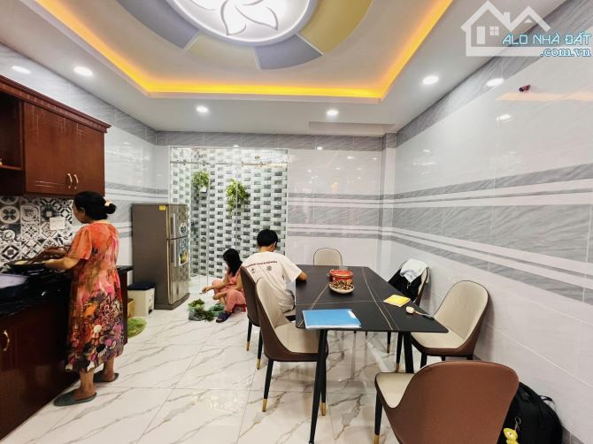 BÁN NHÀ MỚI 5 TẦNG KHU PHÂN LÔ - HẺM XE HƠI - NGUYỄN THÁI SƠN Gò Vấp chỉ 7 tỷ 650 triệu TL - 2