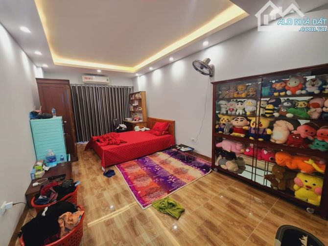 Bán nhà Đại La, Hai Bà Trưng 39m x 5Tầng, Giá 9.3 tỷ.kinh doanh, gần phố, ngõ rộng,nhà mới - 2