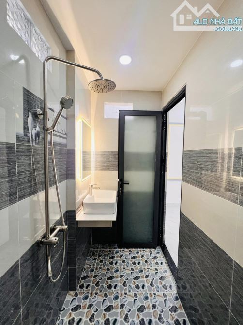 BÁN NHÀ MỚI 5 TẦNG KHU PHÂN LÔ - HẺM XE HƠI - NGUYỄN THÁI SƠN Gò Vấp chỉ 7 tỷ 650 triệu TL - 4