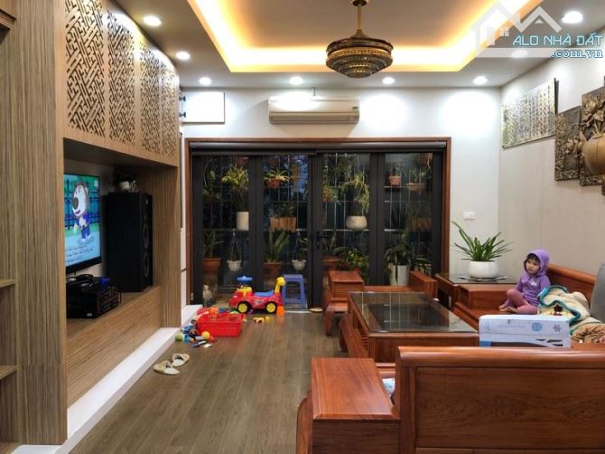 HOÀI ĐỨC - PHÂN LÔ Ô TÔ 2 CHIẾC VÀO NHÀ - CHỦ TỰ XÂY - 4