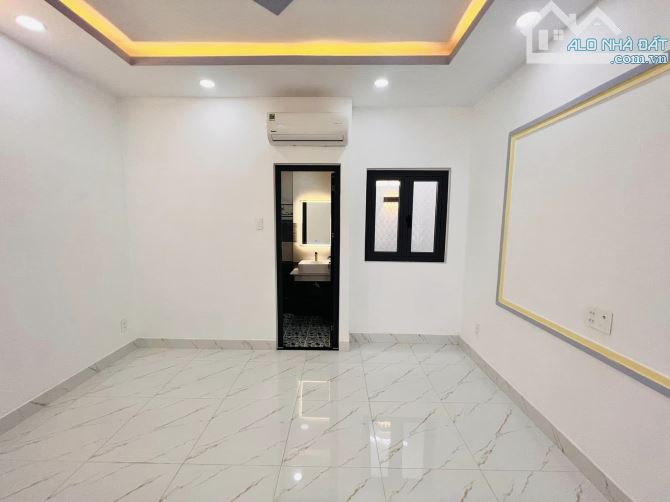 BÁN NHÀ MỚI 5 TẦNG KHU PHÂN LÔ - HẺM XE HƠI - NGUYỄN THÁI SƠN Gò Vấp chỉ 7 tỷ 650 triệu TL - 5