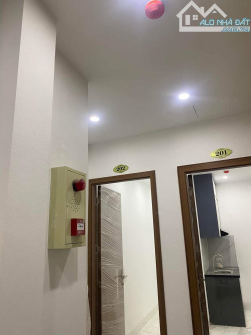 Bán cc mini Gốc Đề Minh Khai, Hai Bà Trưng 58m x 7Tầng,Giá 12.9 tỷ.Lô góc,DThu 900triệu - 5