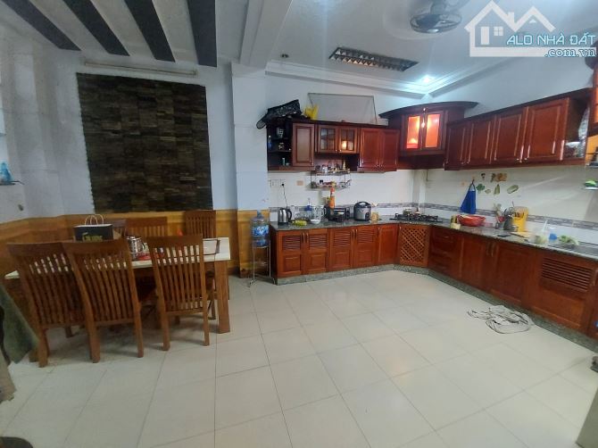 NGỘP THỞ BÁN GẤP CĂN GÓC 4 TẦNG 6.9x15.5m HẺM XE TẢI Lê Đức Thọ Gò Vấp chỉ 7 tỷ 900 triệu - 7