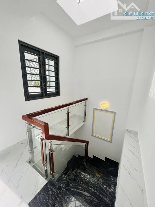 BÁN NHÀ MỚI 5 TẦNG KHU PHÂN LÔ - HẺM XE HƠI - NGUYỄN THÁI SƠN Gò Vấp chỉ 7 tỷ 650 triệu TL - 9