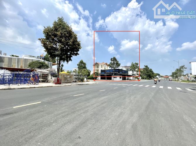 Nền góc 400m2 đường Nguyễn Văn Quang và 1B khu Xây Dựng Cần Thơ ( nền góc hai lộ lớn 30m)