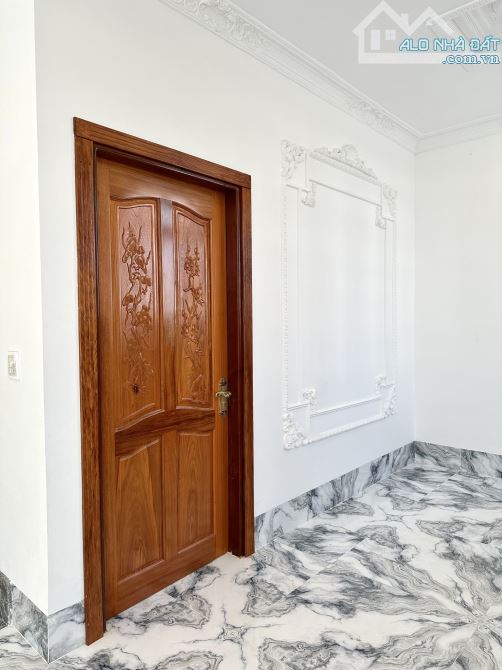CHÍNH CHỦ BÁN NHÀ GÓC ĐƯỜNG  LỘ 19M VÀ LỘ 15M ,KHU ĐÔ THỊ THỚI LAI,H.THỚI LAI,TPCT