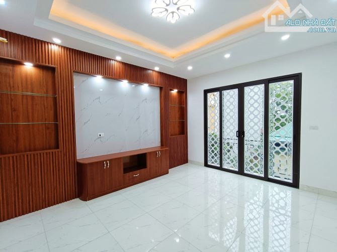 Bán nhà KĐT Văn Quán, phân lô, ô tô tránh, kinh doanh, nội thất vip, 65m2 x 5T x 9.7 tỷ