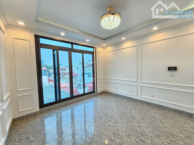 BÁN NHÀ TRẦN THÁI TÔNG-CẦU GIẤY-8 TẦNG THANG MÁY-GẦN PHỐ-Ở VÀ CHO THUÊ-DT55M NHỈNH 18 TỶ - 4
